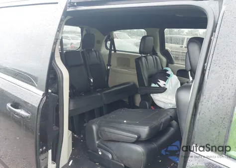 2019 Dodge Grand Caravan Sxt z USA, uszkodzony, nr VIN 2C4RDGCG2KR789032